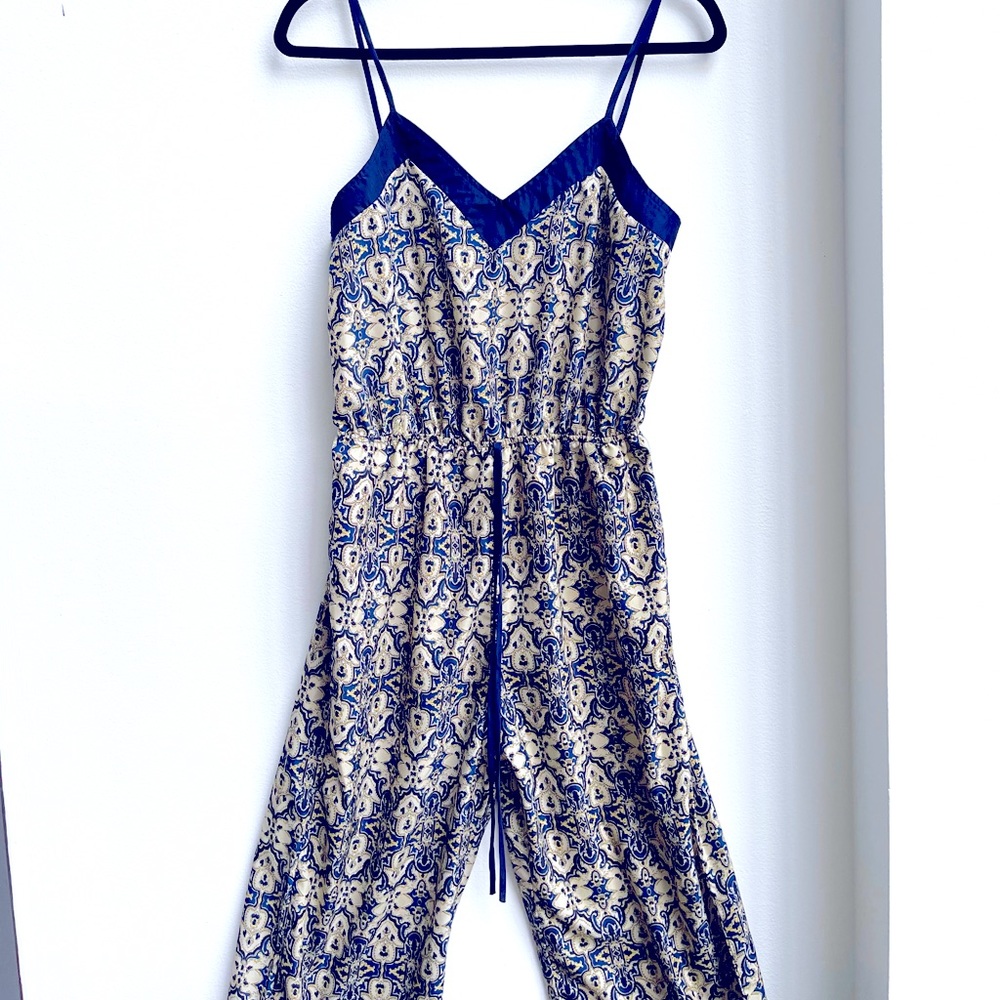NWOT cute thin straps jumpsuit